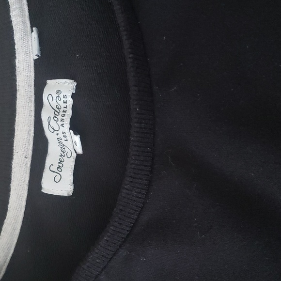 Mens Crewneck - Picture 4 of 7